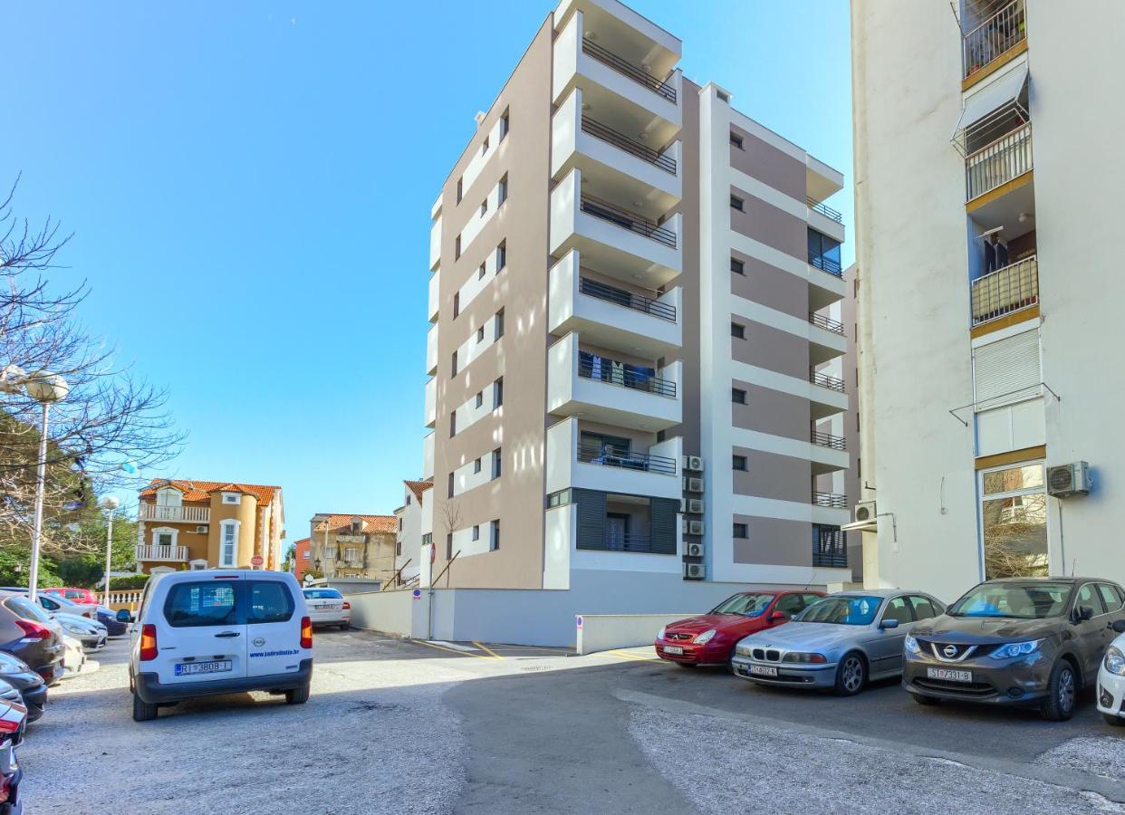 Luxury Apartment Petra Split Bagian luar foto