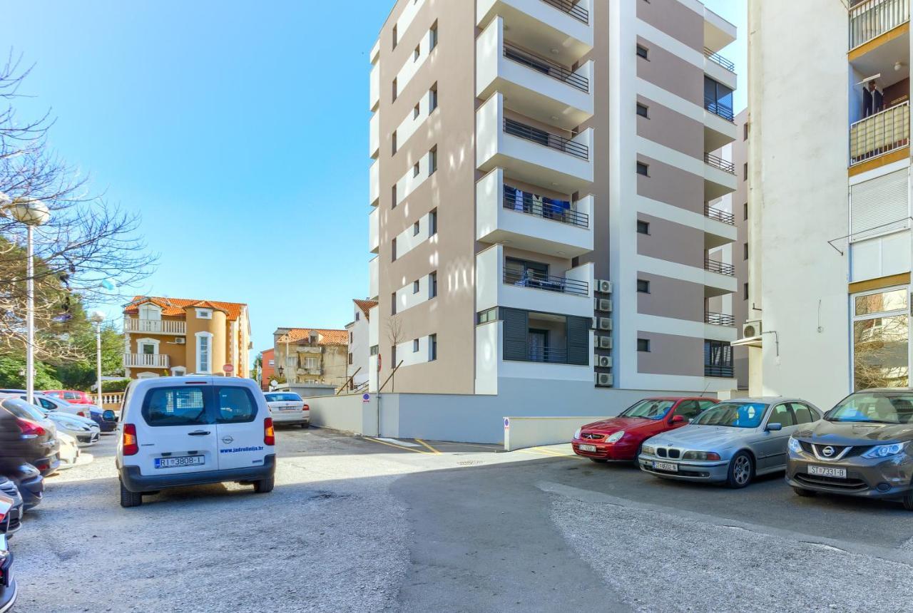Luxury Apartment Petra Split Bagian luar foto